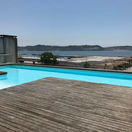 T1 With Sea View And Panoramic Rooftop Pool