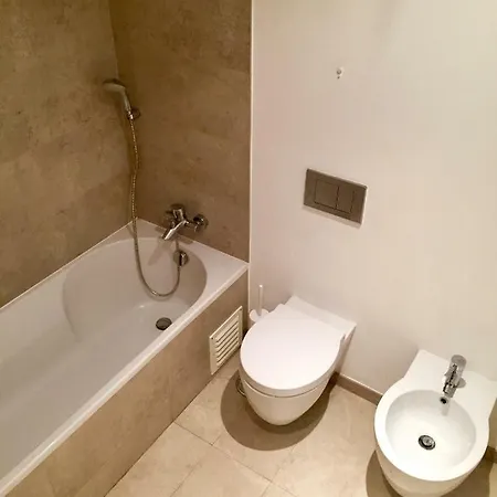 Apartment T1 With Sea View And Panoramic Rooftop Pool